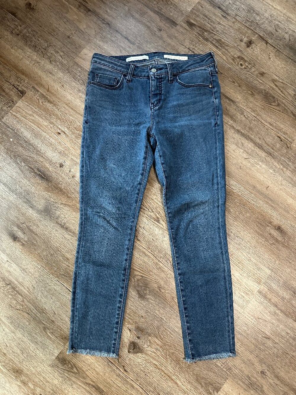 Pilcro and the Letterpress Jeans Script Size 28 Petite Skinny Raw Hem Mid Rise